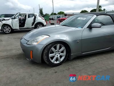 Zdjęcie 13 z 13 samochodu: 2004 NISSAN 350Z ROADSTER VIN:JN1AZ36A54M251836 - miniatura