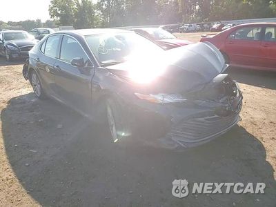 Zdjęcie 13 z 14 samochodu: 2019 TOYOTA CAMRY L VIN:4T1B11HK7KU808127 - miniatura