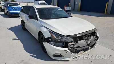 Zdjęcie 14 z 15 samochodu: 2020 NISSAN ALTIMA SR VIN:1N4BL4CV6LC167700 - miniatura