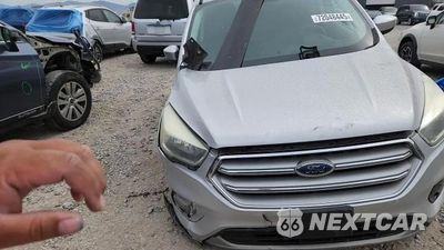 Zdjęcie 14 z 15 samochodu: 2017 FORD ESCAPE SE VIN:1FMCU9GD7HUB02362 - miniatura
