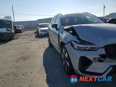 Zdjęcie 14 z 15 samochodu: 2025 VOLVO XC60 ULTRA VIN:YV4H60RM7S1008033 - miniatura