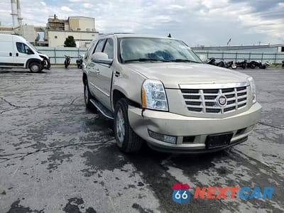 Zdjęcie 14 z 15 samochodu: 2007 CADILLAC ESCALADE LUXURY VIN:1GYEC63897R270670 - miniatura