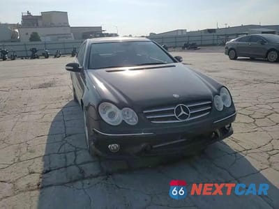 Zdjęcie 14 z 15 samochodu: 2007 MERCEDES-BENZ CLK 550 VIN:WDBTJ72H27F206772 - miniatura