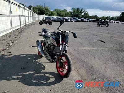 Zdjęcie 10 z 10 samochodu: 2024 KAWASAKI ER500 VIN:ML5ERGF15RDA17268 - miniatura