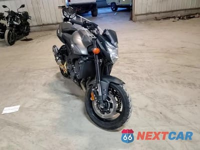 Zdjęcie 10 z 10 samochodu: 2013 YAMAHA FZ8 N VIN:JYARN27E6DA004149 - miniatura