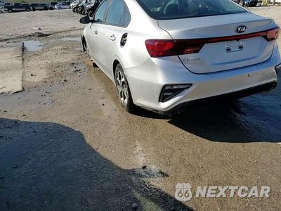 Zdjęcie 13 z 14 samochodu: 2019 KIA FORTE FE VIN:3KPF24AD8KE060972 - miniatura