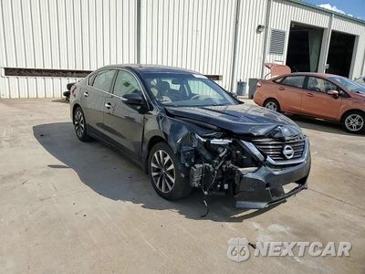 Zdjęcie 10 z 14 samochodu: 2016 NISSAN ALTIMA 2.5 VIN:1N4AL3AP7GC293080 - miniatura