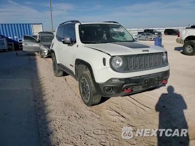 Zdjęcie 11 z 15 samochodu: 2016 JEEP RENEGADE TRAILHAWK VIN:ZACCJBCT2GPC50016 - miniatura