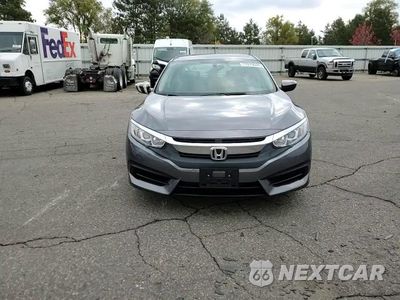 Zdjęcie 11 z 14 samochodu: 2018 HONDA CIVIC LX VIN:19XFC2F50JE022122 - miniatura