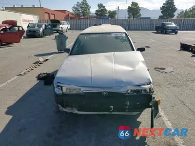 Zdjęcie 11 z 14 samochodu: 1990 TOYOTA CAMRY DLX VIN:JT2SV21W7L0364695 - miniatura