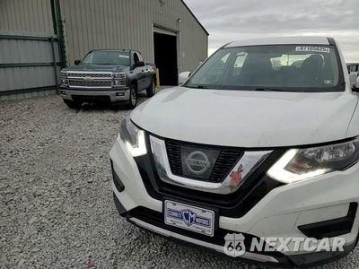 Zdjęcie 14 z 15 samochodu: 2017 NISSAN ROGUE S VIN:KNMAT2MV0HP602901 - miniatura