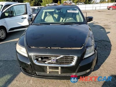 Zdjęcie 13 z 13 samochodu: 2009 VOLVO S40 2.4I VIN:YV1MS382192459178 - miniatura
