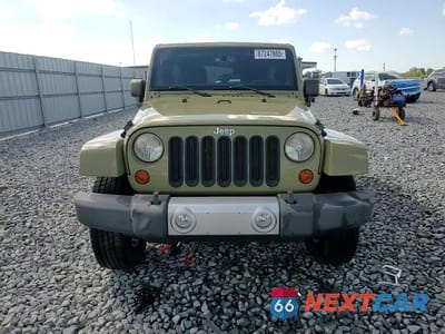 Zdjęcie 14 z 14 samochodu: 2013 JEEP WRANGLER UNLIMITED SAHARA VIN:1C4BJWEG4DL532628 - miniatura