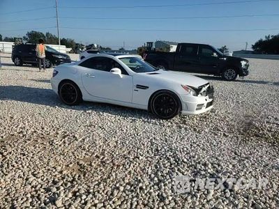 Zdjęcie 13 z 14 samochodu: 2015 MERCEDES-BENZ SLK 250 VIN:WDDPK4HA6FF109653 - miniatura