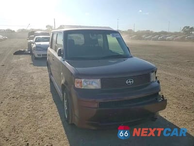 Zdjęcie 14 z 15 samochodu: 2006 TOYOTA SCION XB VIN:JTLKT324264035131 - miniatura