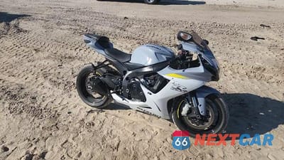 Zdjęcie 10 z 10 samochodu: 2022 SUZUKI GSX-R600 VIN:JS1GN7FA6N7100721 - miniatura