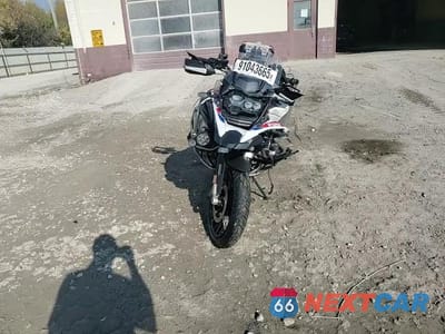 Zdjęcie 9 z 9 samochodu: 2021 BMW R 1250 GS ADVENTURE VIN:WB10M1306M6D93673 - miniatura