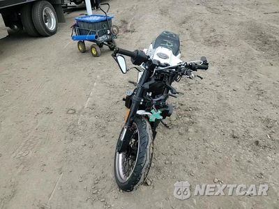 Zdjęcie 10 z 10 samochodu: 2019 HRSB VITPILEN 401 VIN:VBKUVJ402KM264365 - miniatura