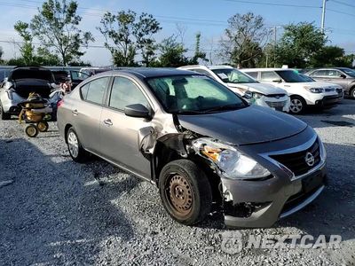 Zdjęcie 13 z 14 samochodu: 2016 NISSAN VERSA S VIN:3N1CN7AP1GL878359 - miniatura
