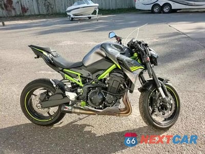 Zdjęcie 11 z 11 samochodu: 2020 KAWASAKI ZR900 F VIN:ML5ZRDF17LDA38520 - miniatura