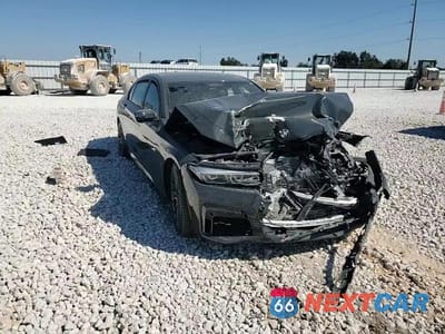 Zdjęcie 13 z 14 samochodu: 2022 BMW 740 I VIN:WBA7T2C03NCJ43914 - miniatura