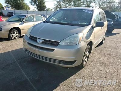 Zdjęcie 14 z 15 samochodu: 2004 TOYOTA SIENNA CE VIN:5TDZA23C24S123811 - miniatura