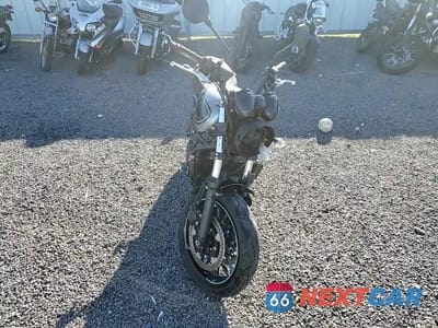 Zdjęcie 10 z 11 samochodu: 2023 KAWASAKI ER650 M VIN:ML5EREM11PDAA6753 - miniatura