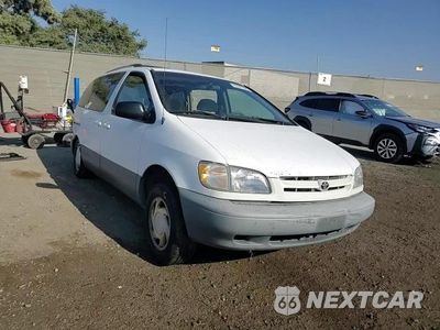 Zdjęcie 14 z 15 samochodu: 1998 TOYOTA SIENNA LE VIN:4T3ZF13C7WU010112 - miniatura