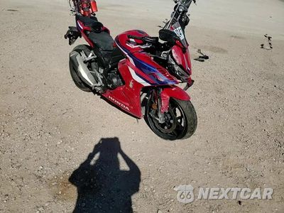 Zdjęcie 9 z 9 samochodu: 2025 HONDA CBR500 RA VIN:MLHPC7052S5100517 - miniatura