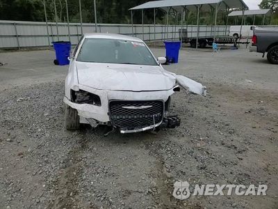 Zdjęcie 13 z 13 samochodu: 2019 CHRYSLER 300 S VIN:2C3CCABG2KH577801 - miniatura