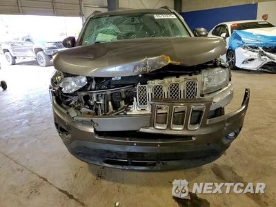 Zdjęcie 14 z 15 samochodu: 2016 JEEP COMPASS LATITUDE VIN:1C4NJDEB1GD596324 - miniatura