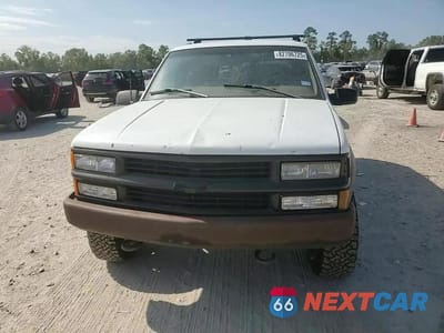 Zdjęcie 14 z 15 samochodu: 1997 CHEVROLET TAHOE K1500 VIN:3GNEK18R3VG112763 - miniatura
