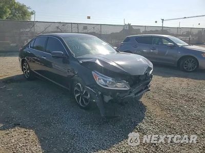 Zdjęcie 14 z 15 samochodu: 2016 HONDA ACCORD EX VIN:1HGCR2F70GA091523 - miniatura