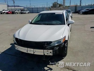Zdjęcie 14 z 16 samochodu: 2018 TOYOTA CAMRY L VIN:4T1B11HK3JU572509 - miniatura