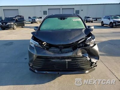 Zdjęcie 14 z 15 samochodu: 2025 TOYOTA SIENNA XLE VIN:5TDYRKEC5SS255914 - miniatura