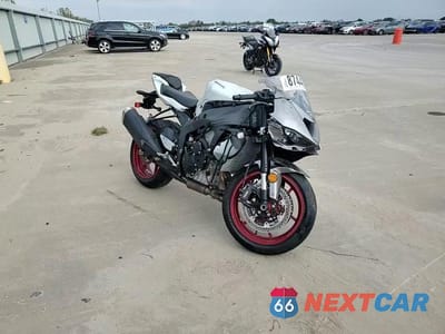 Zdjęcie 10 z 10 samochodu: 2025 KAWASAKI ZX636 K VIN:JKBZXJK12SA010000 - miniatura
