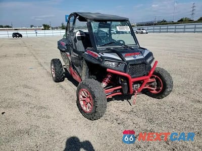 Zdjęcie 11 z 11 samochodu: 2014 POLARIS RZR 1000 XP EPS VIN:4XAST1EA8EB929380 - miniatura
