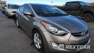Zdjęcie 13 z 14 samochodu: 2013 HYUNDAI ELANTRA GLS VIN:5NPDH4AE6DH212440 - miniatura