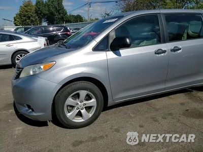 Zdjęcie 14 z 15 samochodu: 2011 TOYOTA SIENNA VIN:5TDZK3DC4BS013437 - miniatura