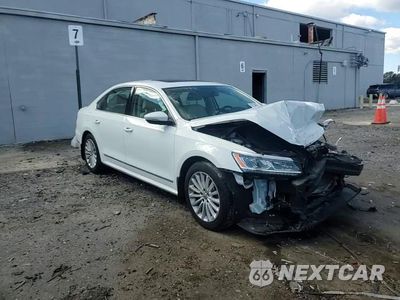 Zdjęcie 13 z 14 samochodu: 2016 VOLKSWAGEN PASSAT SE VIN:1VWBT7A39GC057532 - miniatura