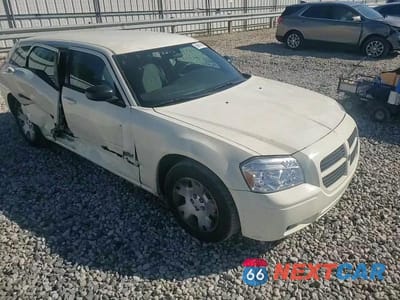 Zdjęcie 13 z 13 samochodu: 2005 DODGE MAGNUM SE VIN:2D4FV48T45H531144 - miniatura