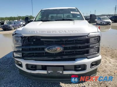 Zdjęcie 14 z 16 samochodu: 2024 FORD F250 SUPER DUTY VIN:1FT8W2BM2REC66861 - miniatura