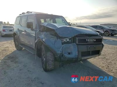 Zdjęcie 14 z 15 samochodu: 2025 TOYOTA LAND CRUISER BASE VIN:JTEABFAJ5SK019543 - miniatura