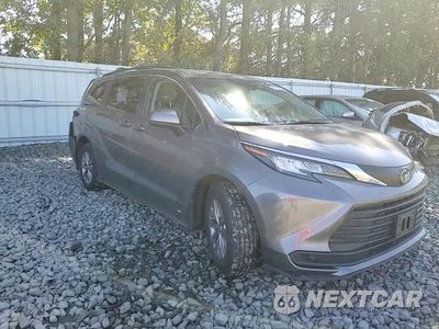 Zdjęcie 14 z 15 samochodu: 2022 TOYOTA SIENNA LE VIN:5TDKRKEC8NS136023 - miniatura