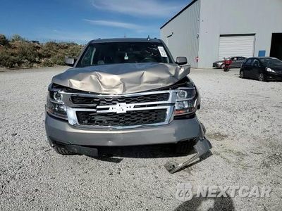 Zdjęcie 14 z 16 samochodu: 2018 CHEVROLET SUBURBAN K1500 LT VIN:1GNSKHKC6JR359172 - miniatura