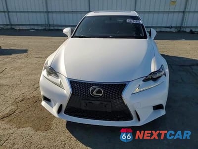 Zdjęcie 13 z 14 samochodu: 2016 LEXUS IS350 VIN:JTHBE1D24G5028049 - miniatura