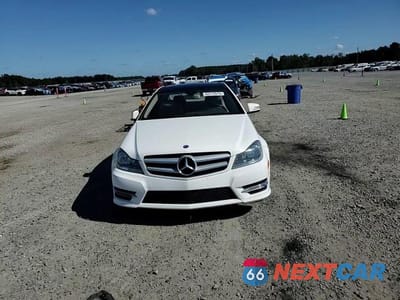 Zdjęcie 13 z 14 samochodu: 2013 MERCEDES-BENZ C 250 VIN:WDDGJ4HB1DG077729 - miniatura
