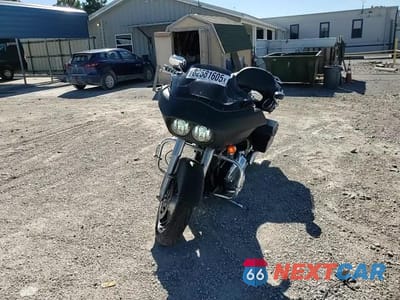 Zdjęcie 9 z 9 samochodu: 2013 HARLEY-DAVIDSON FLTRX ROAD GLIDE CUSTOM VIN:1HD1KHM16DB672654 - miniatura