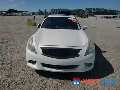 Zdjęcie 13 z 13 samochodu: 2015 INFINITI Q40 VIN:JN1CV6APXFM501883 - miniatura