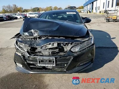 Zdjęcie 13 z 15 samochodu: 2019 HONDA ACCORD SPORT VIN:1HGCV1F33KA164685 - miniatura